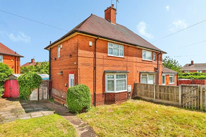 3 Bedroom Semi-Detached House For Sale In Fenwick Road, Nottingham, NG8