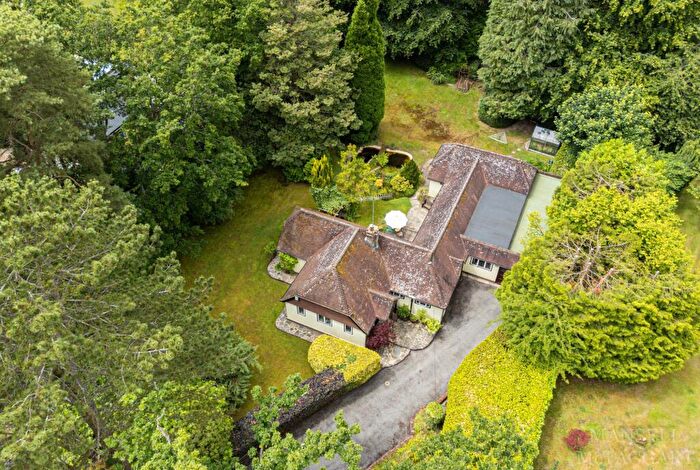 4 Bedroom Detached House For Sale In Domewood, Copthorne, RH10