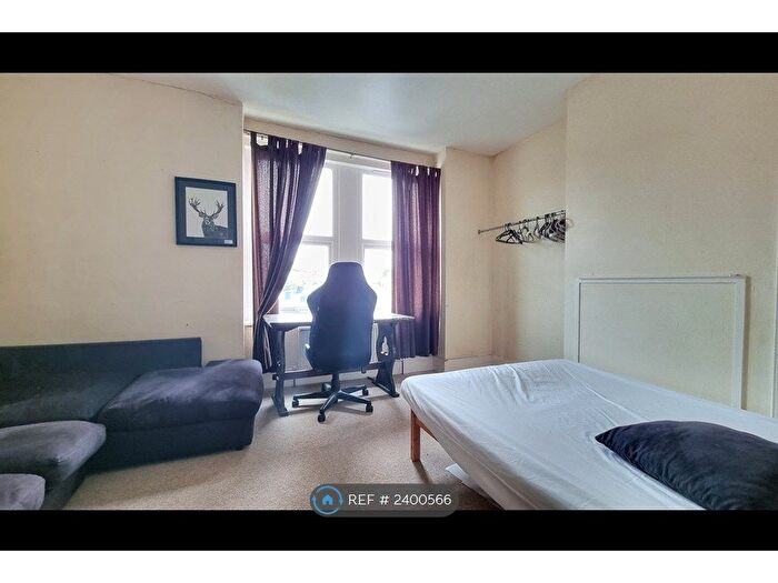 4 Bedroom Terraced House To Rent In Ladysmith Road, Brighton, BN2