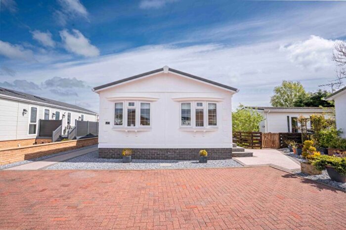 2 Bedroom Retirement Property For Sale In Willow Park, Burnhouse, KA15