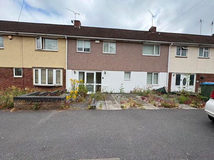 3 Bedroom Terraced House For Sale In Dormer Harris Avenue, Coventry, West Midlands, CV4