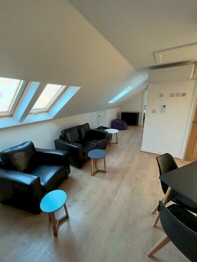 2 Bedroom Flat To Rent In High Street, Ramsey, Huntingdon, PE26