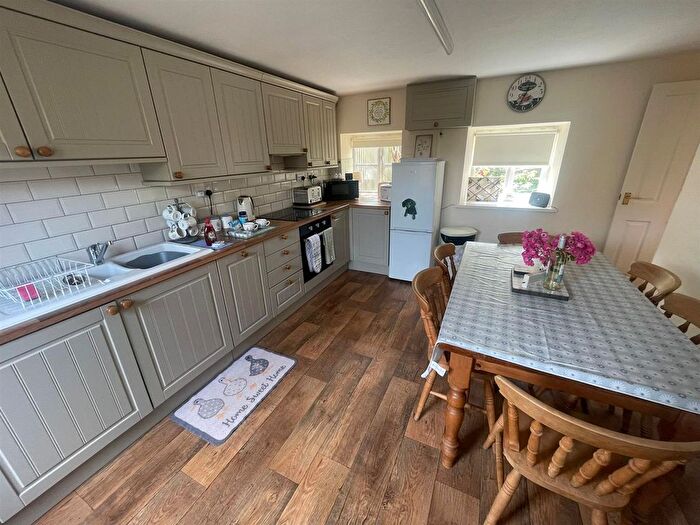 3 Bedroom Cottage For Sale In Bower Hinton, Martock - No Onward Chain, TA12