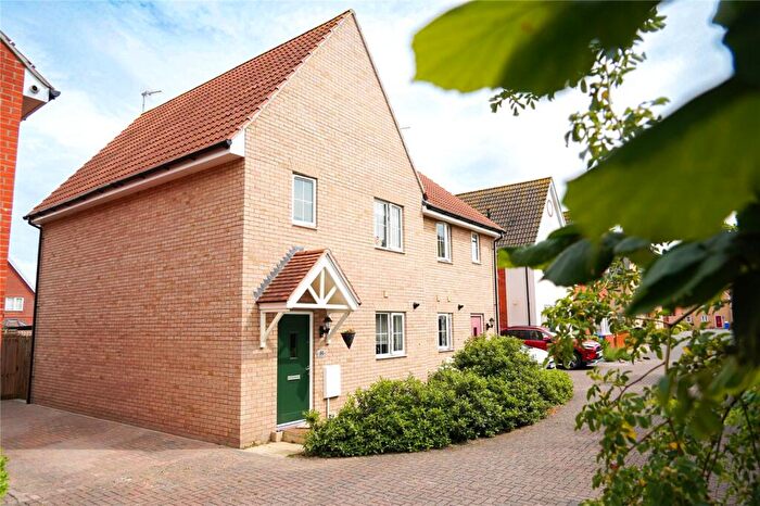 3 Bedroom Semi-Detached House For Sale In Buckthorn Way, Red Lodge, Bury St. Edmunds, Suffolk, IP28