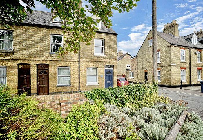 2 Bedroom Terraced House To Rent In Ouse Walk, Huntingdon, Cambridgeshire., PE29