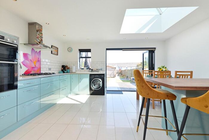 2 Bedroom Semi-Detached House To Rent In Milner Crescent, Aylesham, CT3