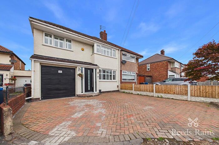 3 Bedroom Semi Detached House For Sale In Windy Arbor Close, Whiston, Prescot, Merseyside, L35