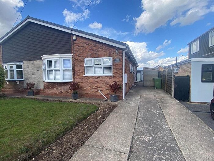 2 Bedroom Semi Detached Bungalow For Sale In The Wolds, Cottingham, HU16