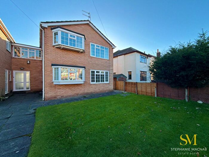 2 Bedroom Apartment To Rent In Piercefield Court, Piercefield Road, Formby, L37