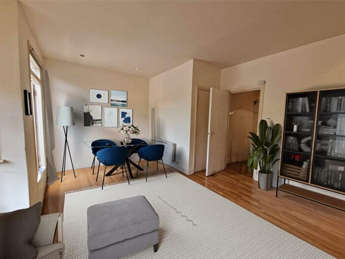 1 Bedroom Flat For Sale In Lithos Road, , Belsize Park, NW3