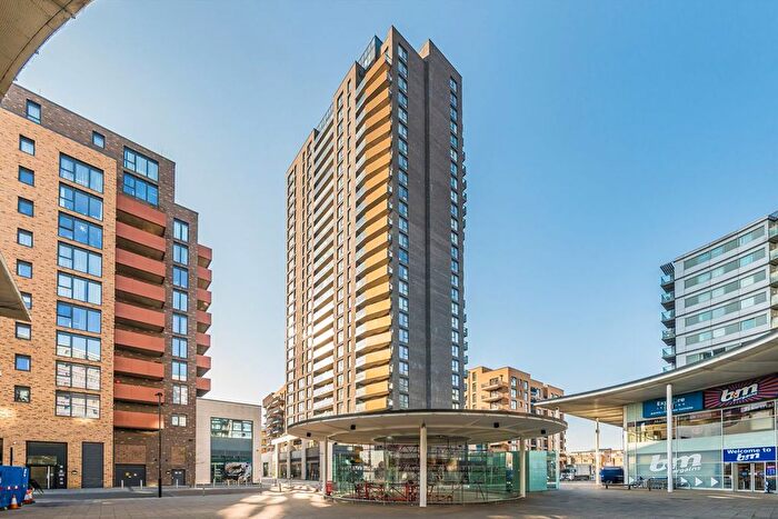 2 Bedroom Flat To Rent In Prince Regent Road, Hounslow, TW3