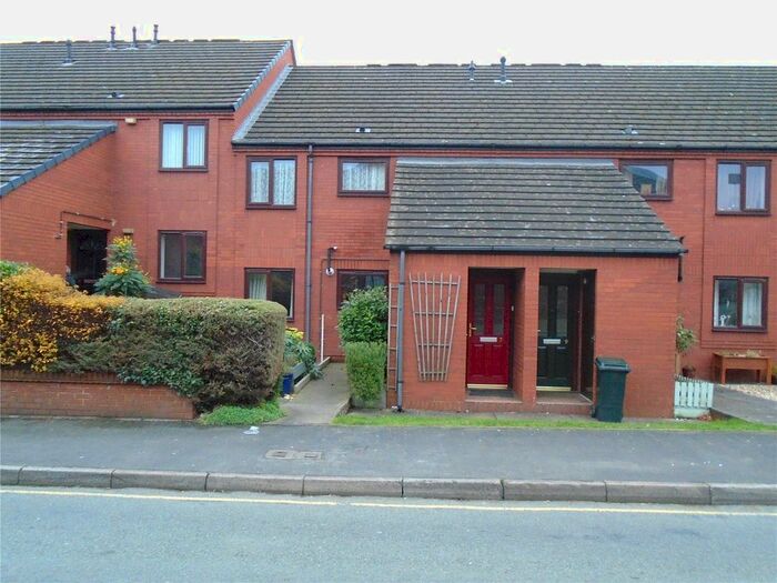 1 Bedroom Flat To Rent In St Johns Court, Roft Street, Oswestry, Shropshire SY11