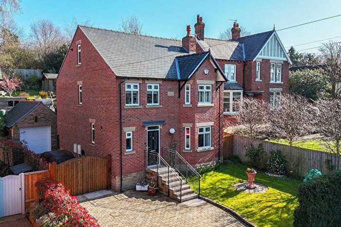 4 Bedroom Detached House For Sale In Howey Lane, Congleton, CW12