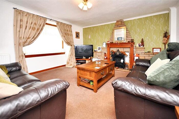 3 Bedroom Terraced House For Sale In Duff Street, Girvan, Ayrshire, KA26