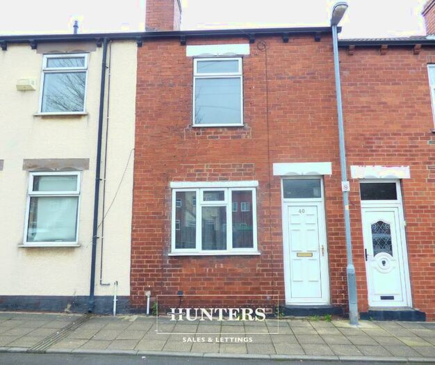 2 Bedroom Terraced House To Rent In King Street, Castleford, WF10