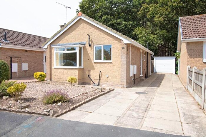 2 Bedroom Detached Bungalow For Sale In Oak Tree Road, Branton, Doncaster, DN3