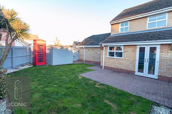 3 Bedroom End Of Terrace House For Sale In Old Warren, Taverham, Norwich, NR8