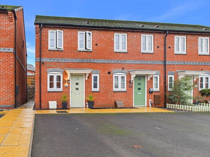 2 Bedroom End Terrace House For Sale In Meadow Way, Tamworth, B79