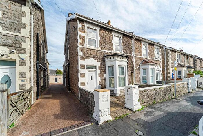 1 Bedroom Flat For Sale In George Street, Weston-Super-Mare, BS23