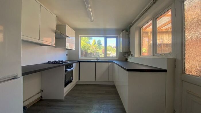 3 Bedroom Terraced House To Rent In Arbury Avenue, Coventry, CV6