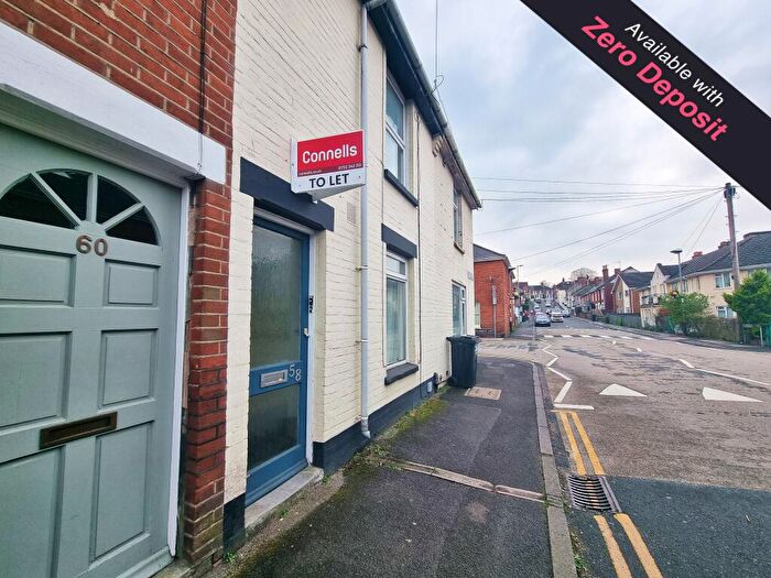 1 Bedroom Flat To Rent In Ashley Road, Salisbury, SP2