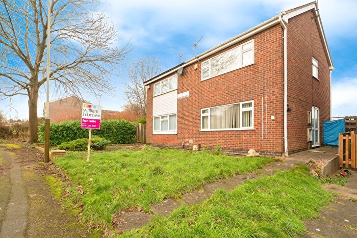 2 Bedroom Semi Detached House For Sale In Keepers Walk, Leicester, LE4