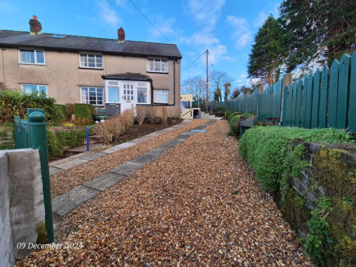 3 Bedroom Semi-Detached House To Rent In Maes Llydan, Llanrwst, LL26