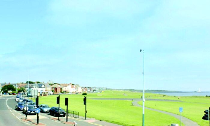 2 Bedroom Apartment To Rent In Marine Avenue, Whitley Bay, Tyne And Wear, NE26