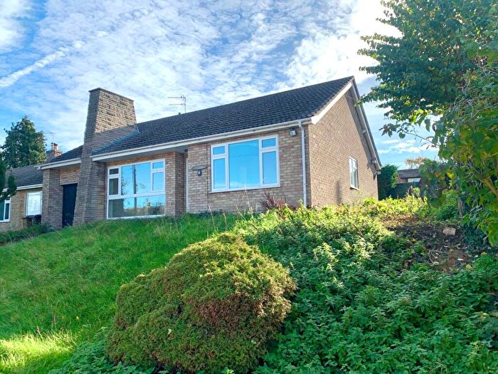 3 Bedroom Detached Bungalow For Sale In Fen Road, Heighington, Lincoln, LN4