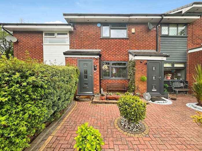 2 Bedroom Town House For Sale In Solent Drive, Darcy Lever, BL3