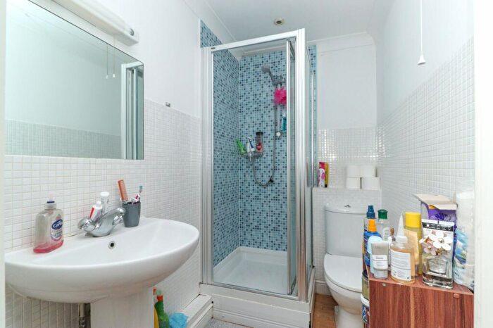 2 Bedroom Flat For Sale In Dane Road, Margate, Kent, CT9