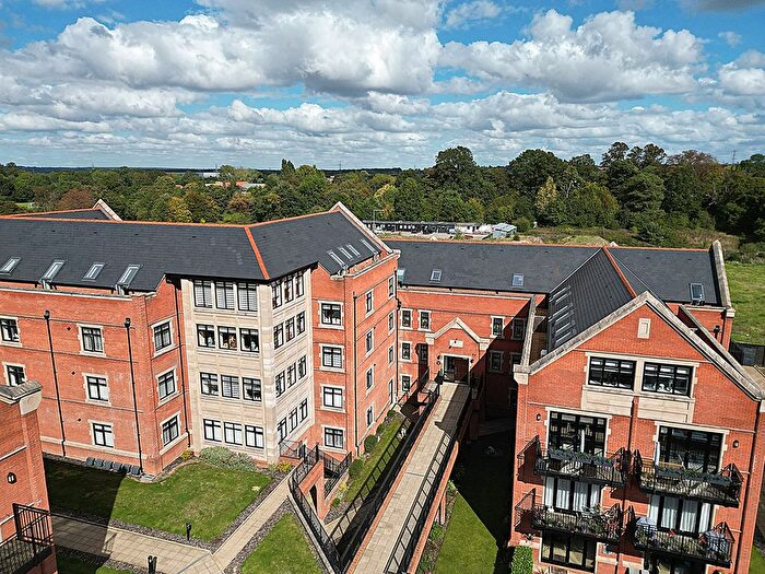 2 Bedroom Flat To Rent In Lancaster House Marlborough Drive, Bushey, Hertfordshire, WD23