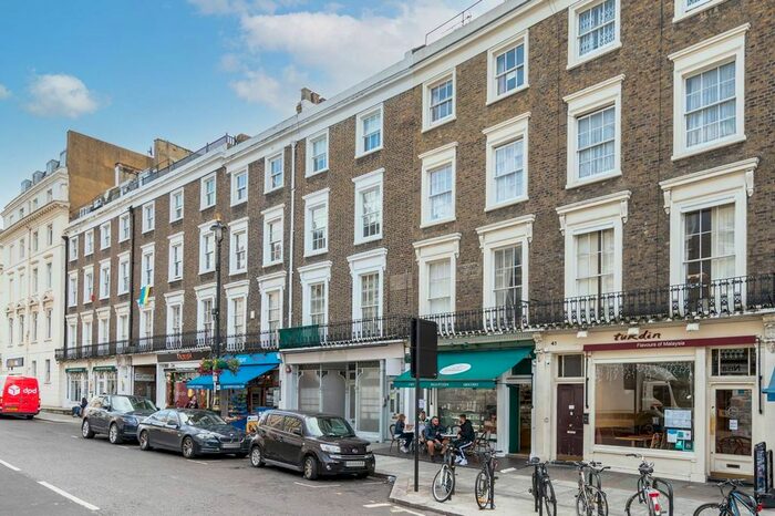 Studio To Rent In Craven Road, Lancaster Gate, London, W2