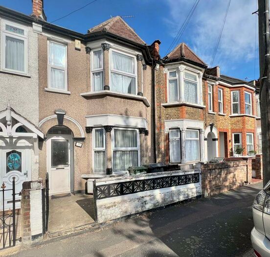 1 Bedroom Flat To Rent In Ground Floor One Bedroom Flat With Garden - Farnborough Avenue, Walthamstow (&pound;, Pcm), E17