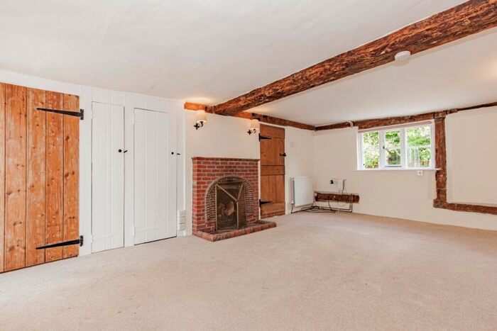 3 Bedroom Semi-Detached House To Rent In Little Wittenham, Oxfordshire, OX14