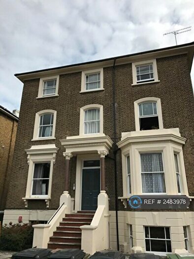 2 Bedroom Flat To Rent In Wickham Road, London, SE4