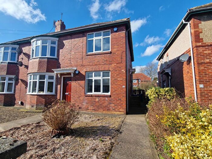 2 Bedroom Flat To Rent In Linthorpe Road, Gosforth, Newcastle Upon Tyne, Tyne And Wear, NE3