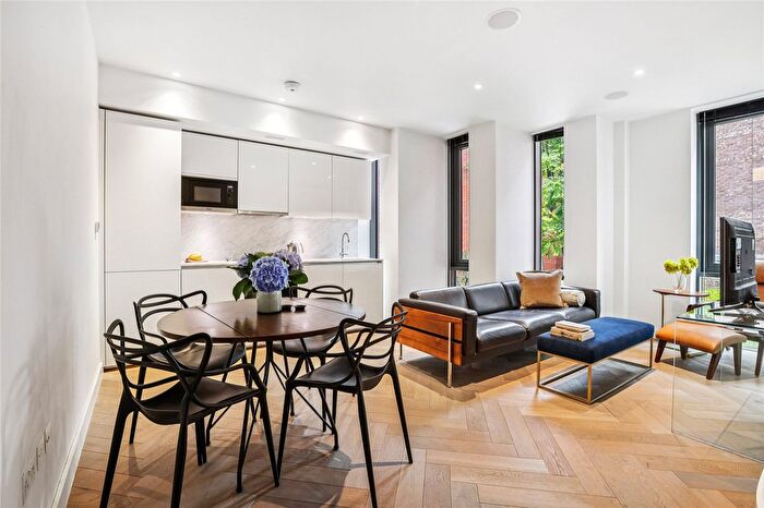 2 Bedroom Flat For Sale In Bedford Street, Covent Garden, WC2E