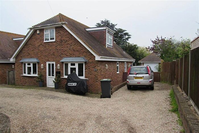 4 Bedroom Detached Bungalow For Sale In Strangford Place, Herne Bay, CT6