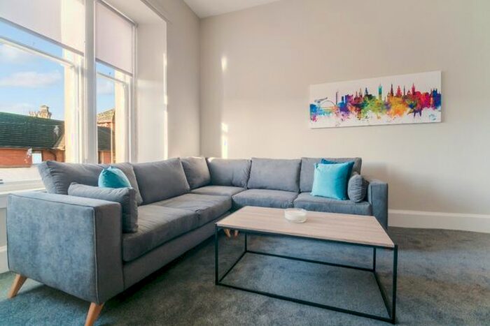 2 Bedroom Flat To Rent In Carnarvon Street, Woodlands, Glasgow, G3