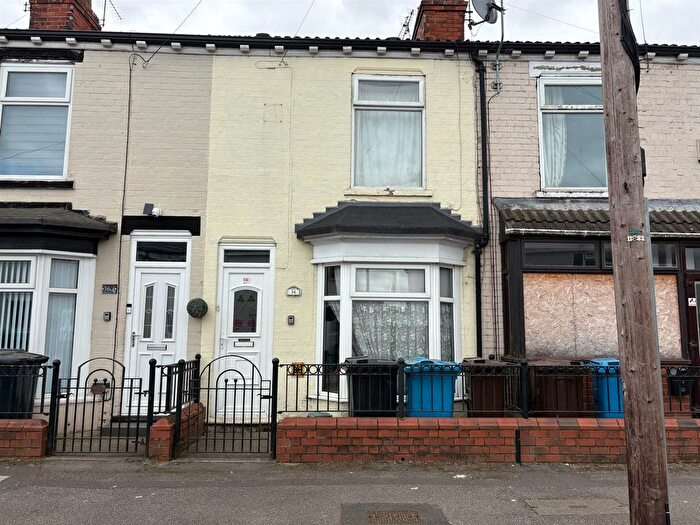 2 Bedroom Terraced House For Sale In Belmont Street, Hull, HU9