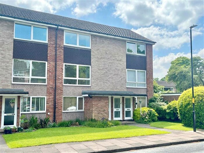 2 Bedroom Duplex For Sale In Eldon Drive, Walmley, Sutton Coldfield, B76
