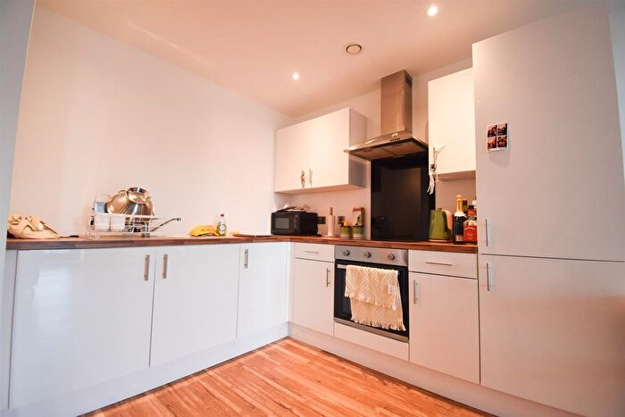 1 Bedroom Flat To Rent In Michigan Point, Michigan Avenue, Salford, M50
