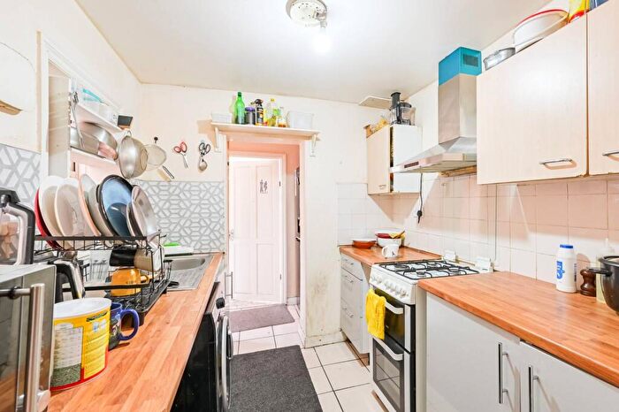 2 Bedroom Terraced House For Sale In Faringford Road, Stratford, London, E15
