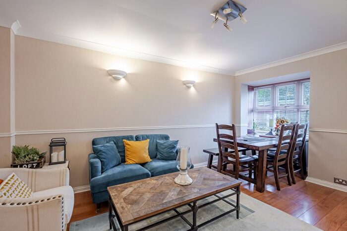 3 Bedroom Semi-detached House For Sale In Russetts, Langdon Hills, SS16