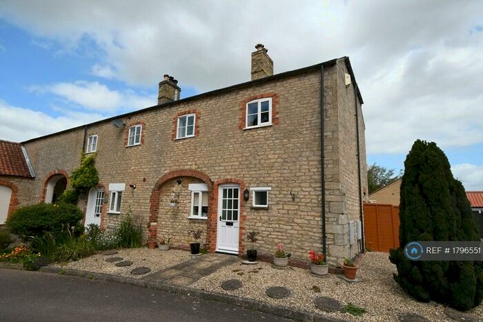2 Bedroom Terraced House To Rent In Old Place, Sleaford, NG34
