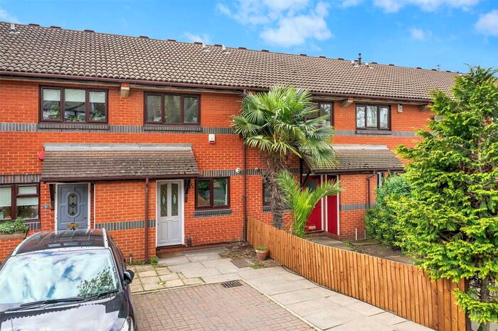 2 Bedroom Terraced House To Rent In Wrexham Road, London, E3