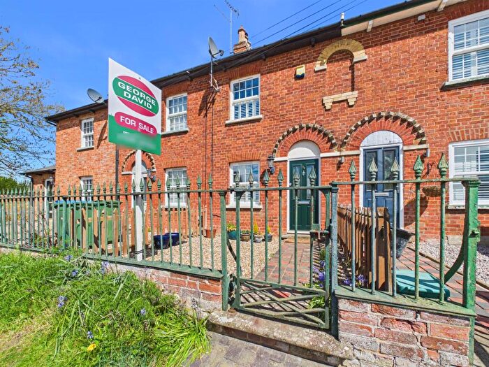 2 Bedroom Terraced House For Sale In Rowsham Road, Bierton, Aylesbury, HP22