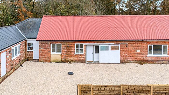 3 Bedroom Bungalow To Rent In Home Farm, Hamptworth, Salisbury, Wiltshire, SP5