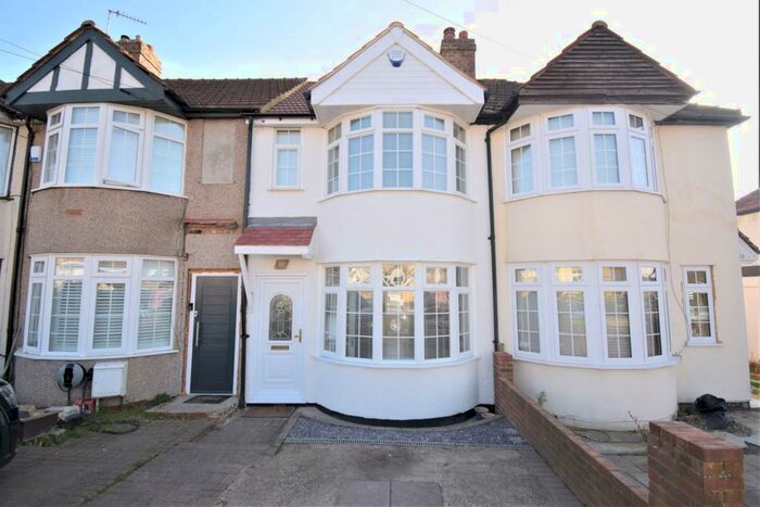 2 Bedroom Terraced House To Rent In Lyndon Avenue Sidcup, DA15